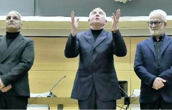 Convict-Actors Recite Dante