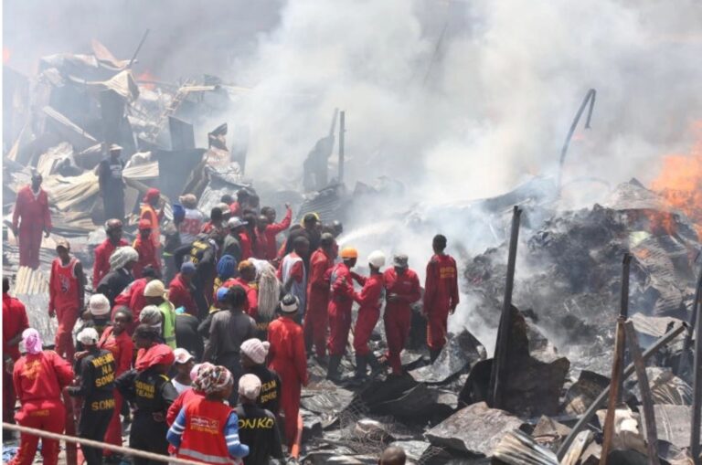 Fredrick Obura, “Dante’s Hell: A Fire, a year, that is Gikomba for you” (2018)