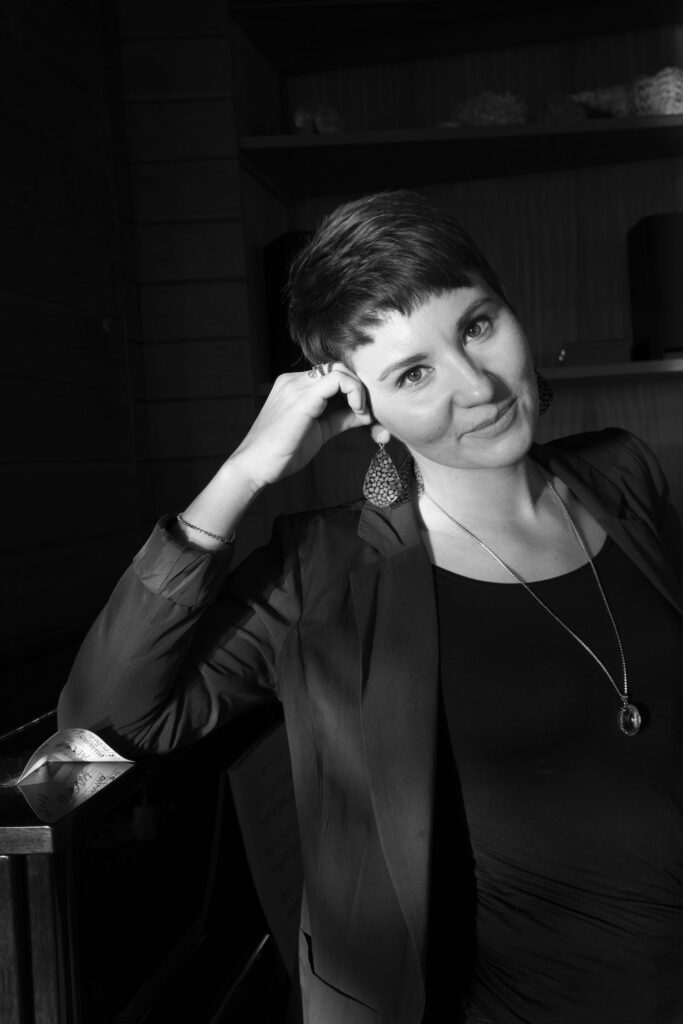 Nina C. Young, “Agnosco Veteris” (2014)